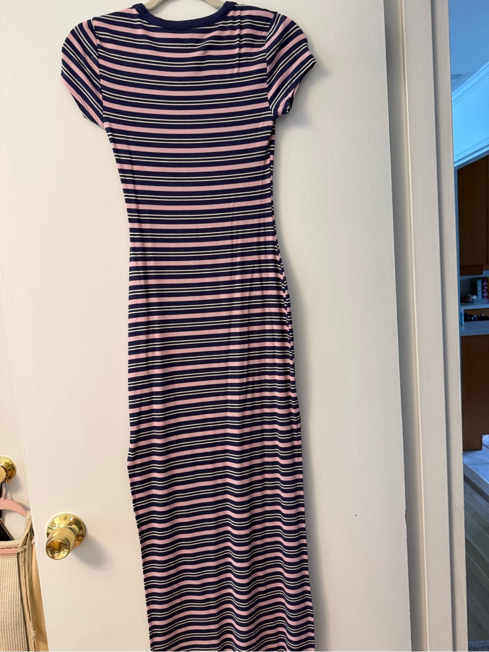 BDG T-Shirt Midi Dress - Picture 4 of 5